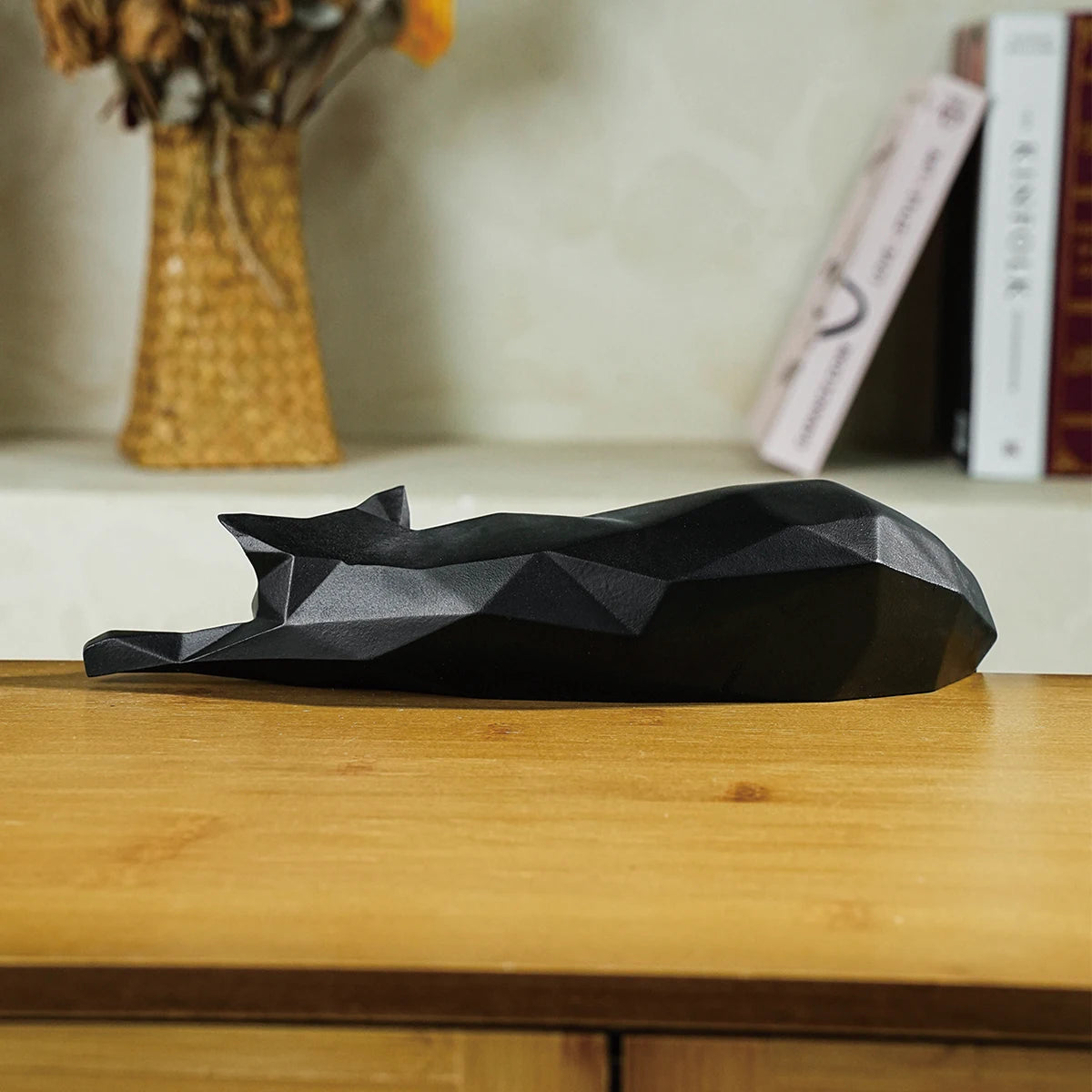 Viella Geometric Lying Cat Statue