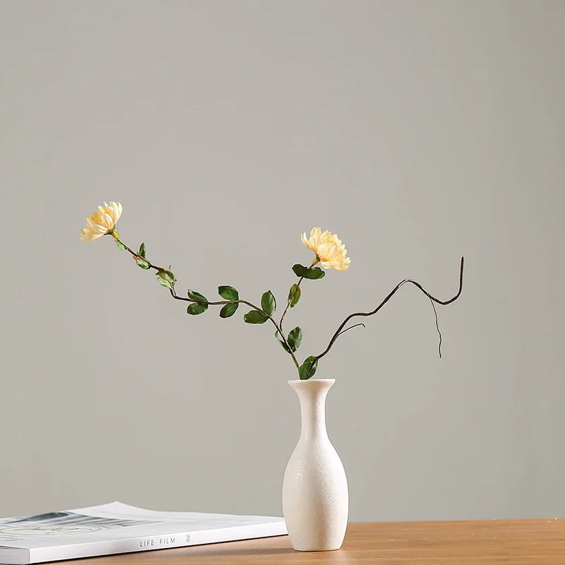 Virella Sculpted Vase