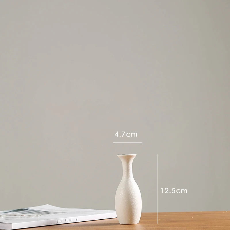 Virella Sculpted Vase