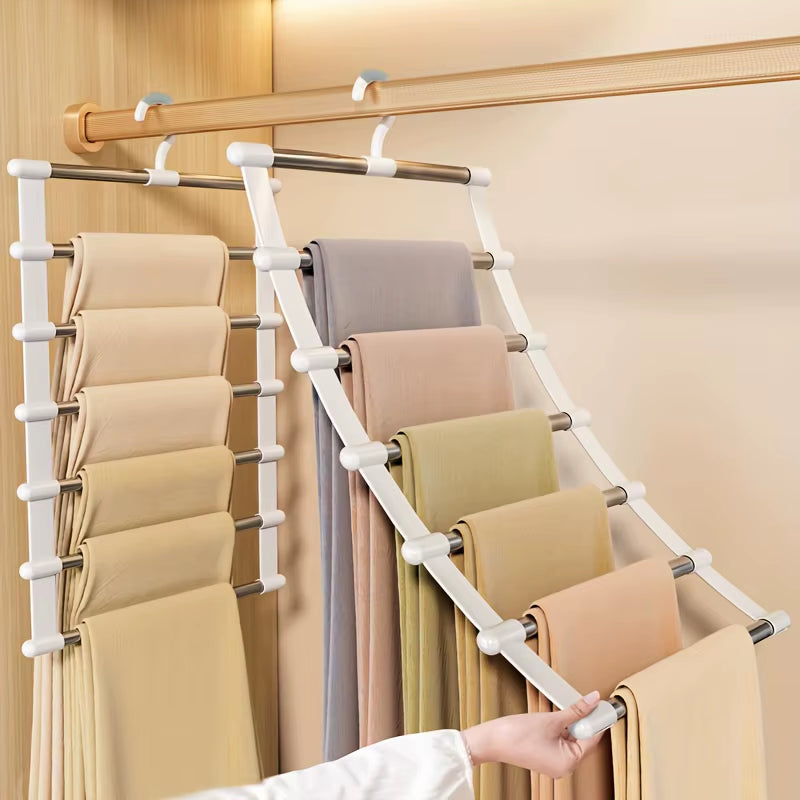 Virella Seamless Pant Storage