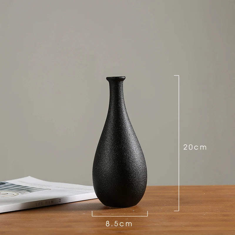 Virella Sculpted Vase