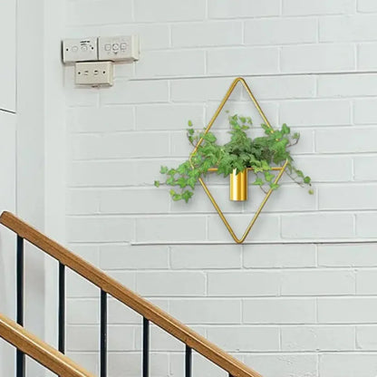 Virella Wall-Mounted Metal Vase