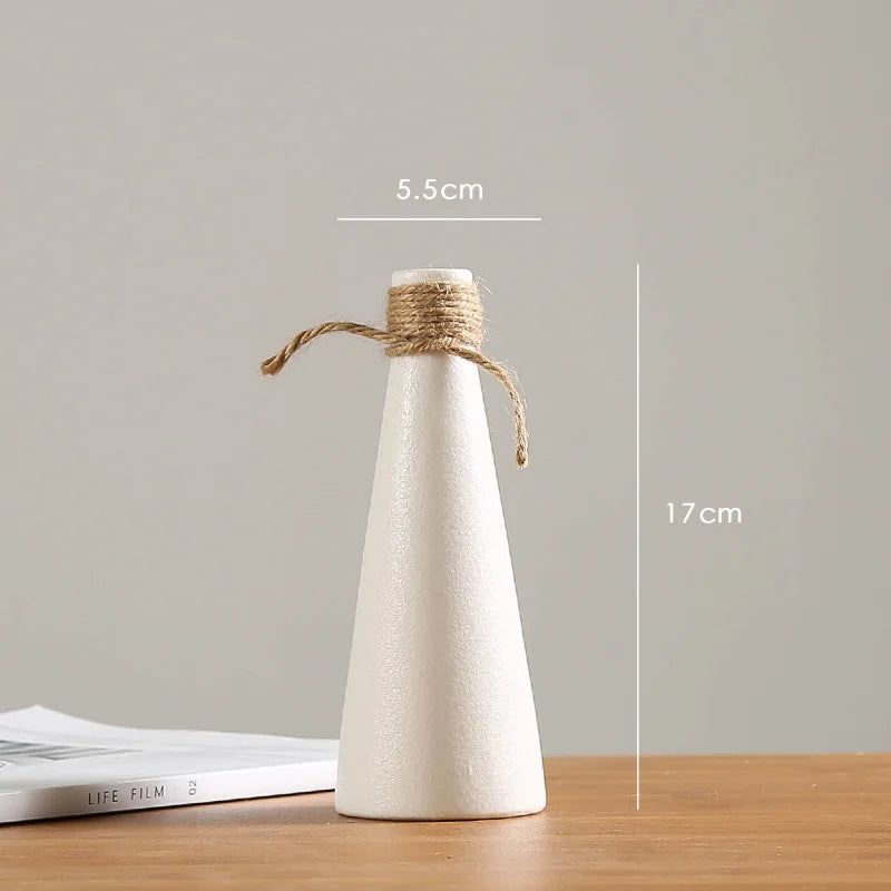 Virella Sculpted Vase