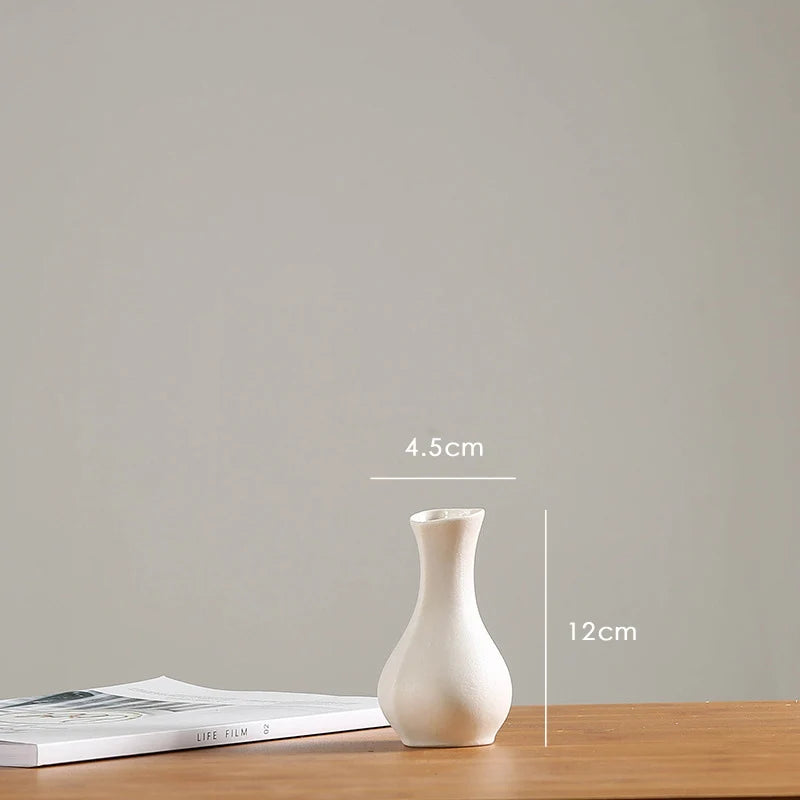 Virella Sculpted Vase