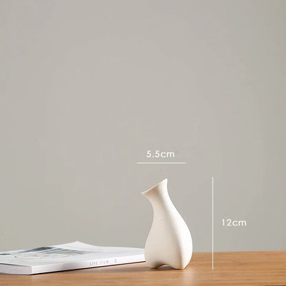 Virella Sculpted Vase