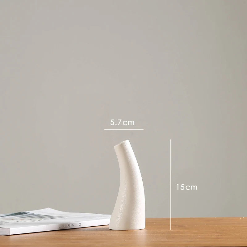Virella Sculpted Vase