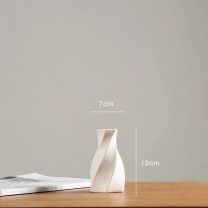 Virella Sculpted Vase